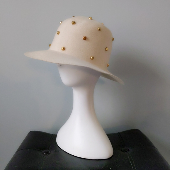Vintage Capadors Wool Felt Studded Wide Brim Hat - Picture 2 of 6